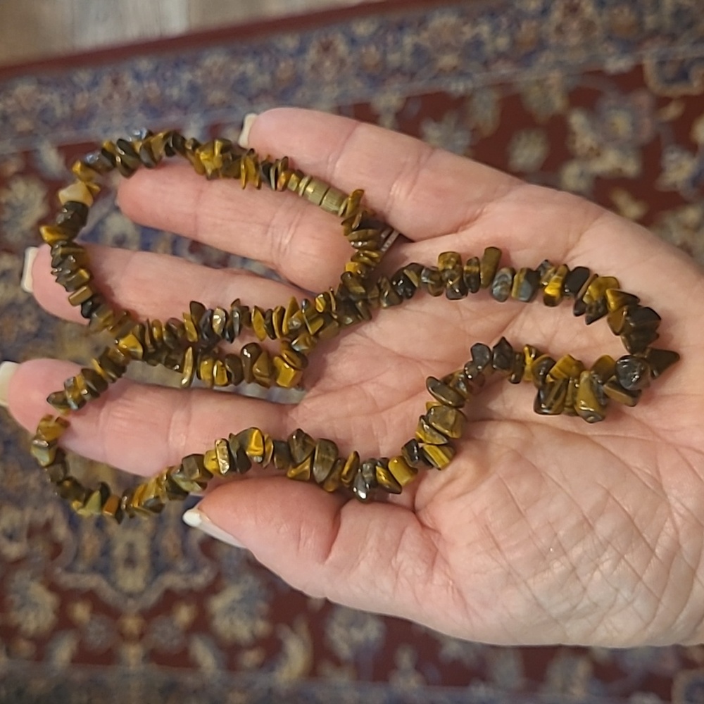 Tigers Eye Stone Chip Necklace 18" - Picture 6 of 8